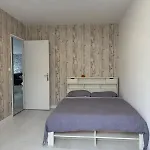 בית נופש Maison 3 Piscine Partagee