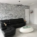 Maison 3 Piscine Partagee בית נופש
