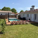 בית נופש Maison 3 Piscine Partagee סנט-וינסנט-דה-טירוס