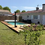 Maison 3 Piscine Partagee * סנט-וינסנט-דה-טירוס