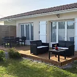בית נופש Maison 3 Piscine Partagee *