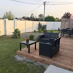 בית נופש Maison 3 Piscine Partagee *