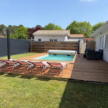 Maison 3 Piscine Partagée Hébergement de vacances Saint-Vincent-de-Tyrosse